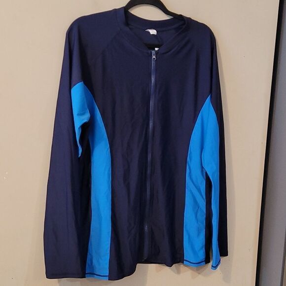 Enjoy the sunshine 🌞 swim 🏊♀️ top NWT 2X - Picture 1 of 5